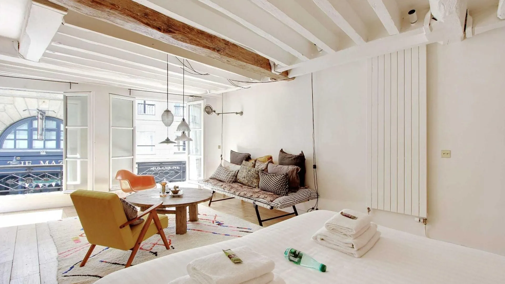 Beautiful In The Heart Of The Latin Quarter *